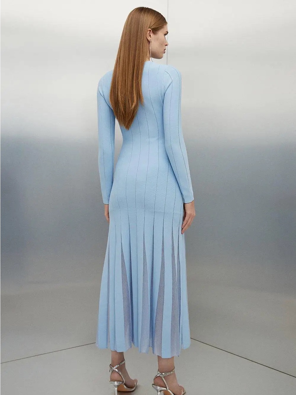 KARENMILLEN VISCOSE BLEND FILAMENT FULL SKIRT KNIT MIDI DRESS IN PALE BLUE - Picture 4 of 6